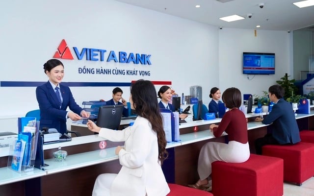 VAB của VietABank sẽ là cổ phiếu ngân hàng thứ 19 niêm yết trên HOSE. VAB của VietABank sẽ là cổ phiếu ngân hàng thứ 19 niêm yết trên HOSE.