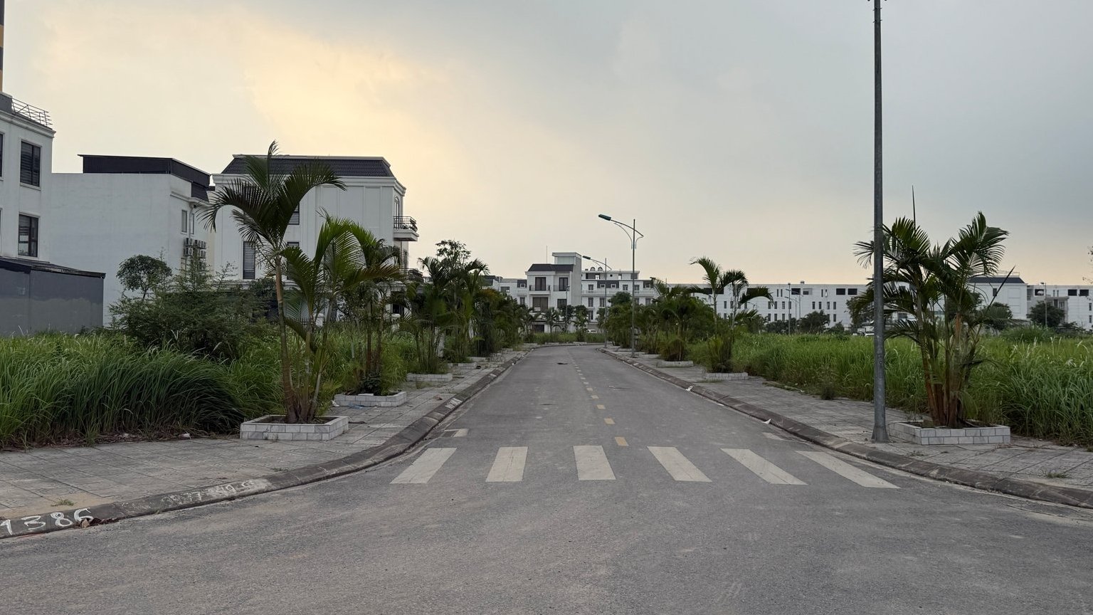 Sau ngày sáp nhập tỉnh, giá đất Ninh Bình vào đợt tăng mới - Ảnh 2 Sau ngày sáp nhập tỉnh, giá đất Ninh Bình vào đợt tăng mới - Ảnh 2