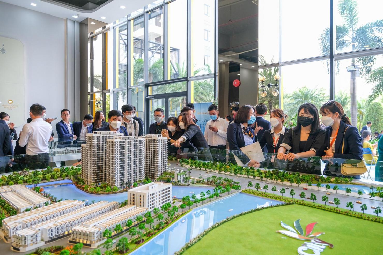 Giá căn hộ Hà Nội lập đỉnh, chạm mốc 91 triệu/m2 - Ảnh 1 Giá căn hộ Hà Nội lập đỉnh, chạm mốc 91 triệu/m2 - Ảnh 1