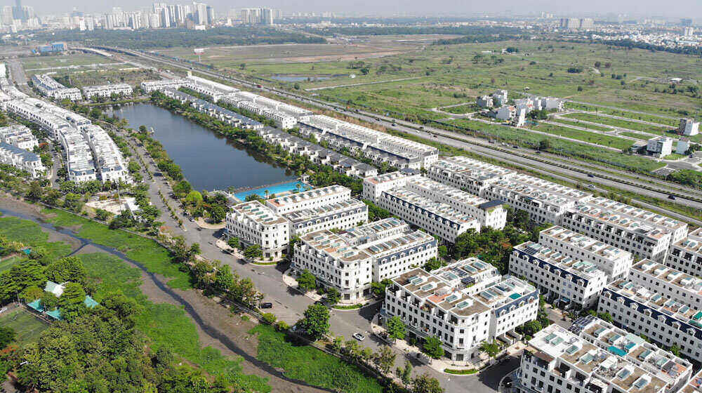 Sửa Luật Đất đai: Nên để DN được chọn hình thức trả tiền sử dụng đất - Ảnh 1 Sửa Luật Đất đai: Nên để DN được chọn hình thức trả tiền sử dụng đất - Ảnh 1