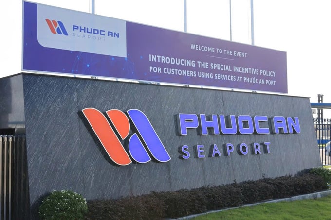 Theo Thanh tra UBCKNN Công ty cảng Phước An đã vi phạm quy định tại khoản 3 Điều 293 Nghị định số 155/2020/NĐ-CP. Theo Thanh tra UBCKNN Công ty cảng Phước An đã vi phạm quy định tại khoản 3 Điều 293 Nghị định số 155/2020/NĐ-CP.