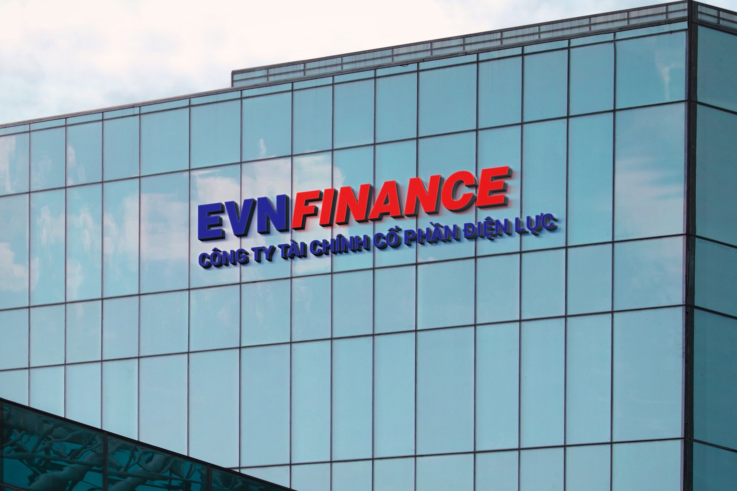 Công ty tài chính báo lãi bán niên tăng gần gấp đôi - Ảnh 1 Công ty tài chính báo lãi bán niên tăng gần gấp đôi - Ảnh 1