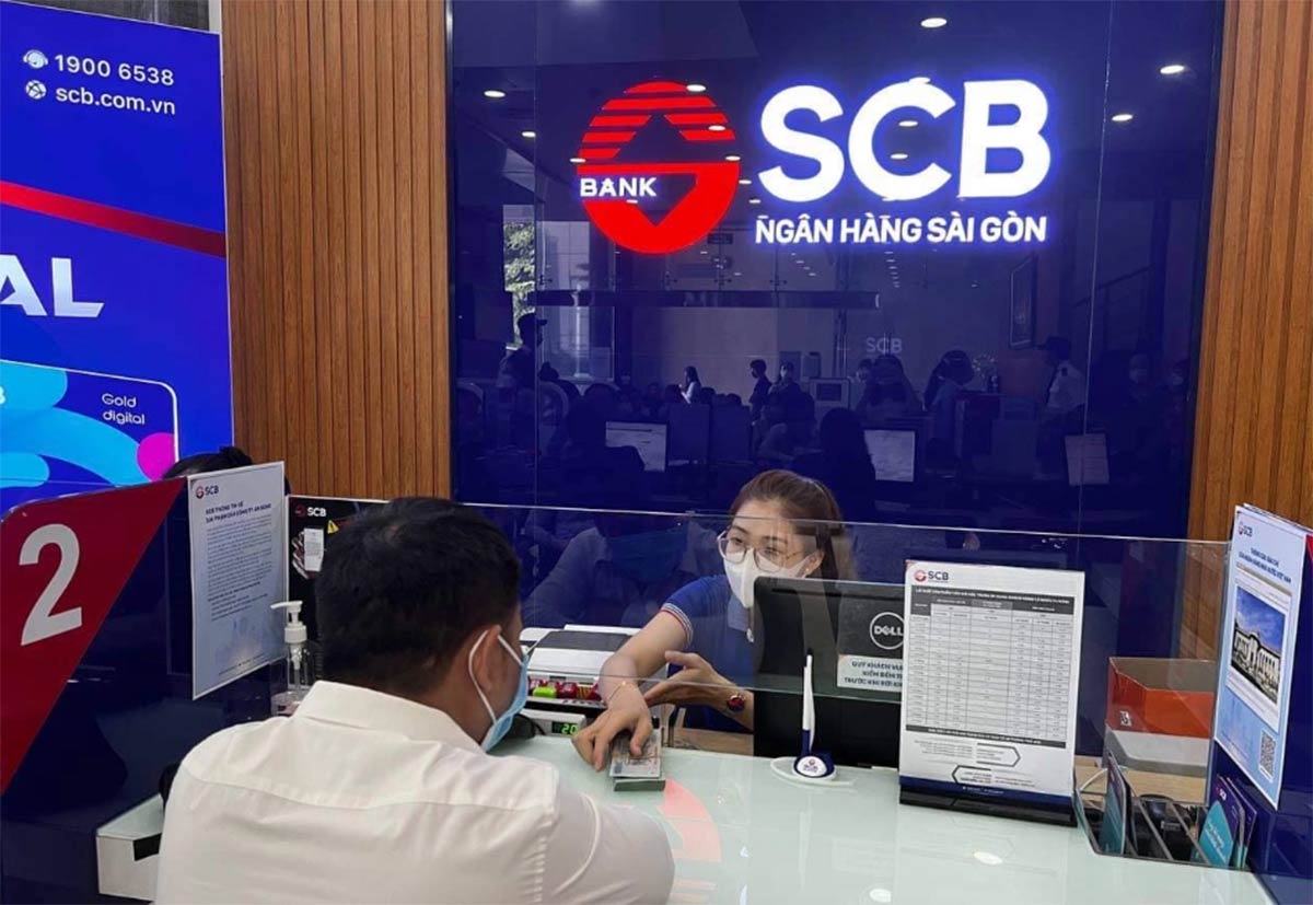 SCB đóng cửa hàng trăm điểm giao dịch trong hai năm trở lại đây. SCB đóng cửa hàng trăm điểm giao dịch trong hai năm trở lại đây. 