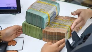 Lãi suất thấp, ngân hàng đua nhau phát hành trái phiếu - Ảnh 3 Lãi suất thấp, ngân hàng đua nhau phát hành trái phiếu - Ảnh 3