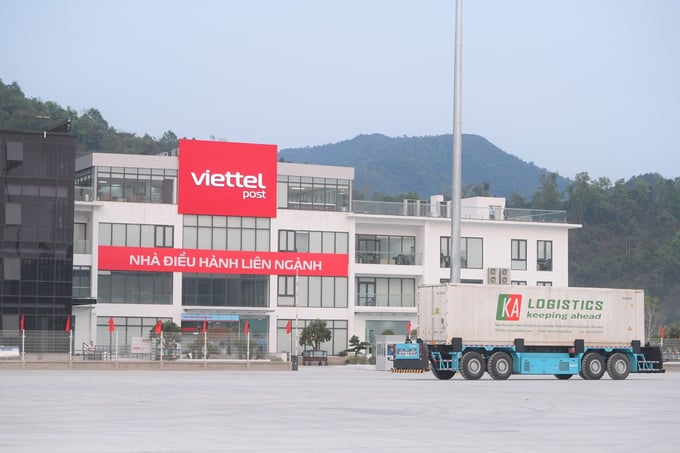 Hiện nay, Viettel Post tiếp tục giữ vững vị trí số 1 thị phần chuyển phát truyền thống tại Việt Nam với tỷ lệ 28,9%. Hiện nay, Viettel Post tiếp tục giữ vững vị trí số 1 thị phần chuyển phát truyền thống tại Việt Nam với tỷ lệ 28,9%.