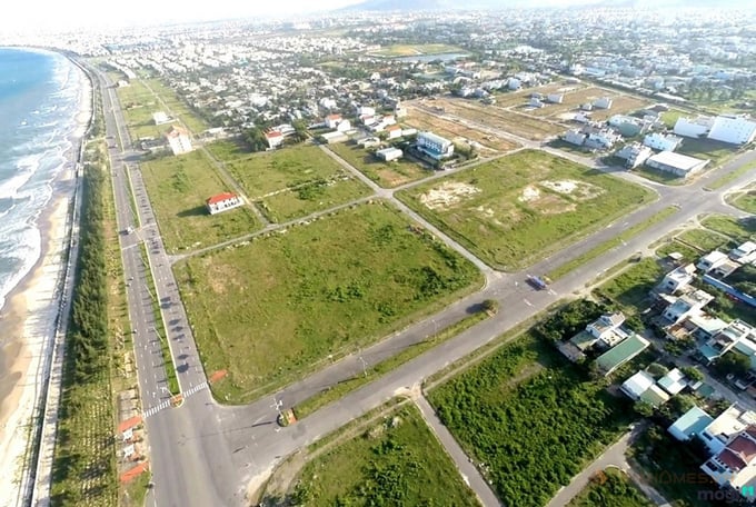 Giá đất nền chững lại sau đợt tăng nóng đầu năm, nhà đầu tư chuyển sang quan sát Giá đất nền chững lại sau đợt tăng nóng đầu năm, nhà đầu tư chuyển sang quan sát