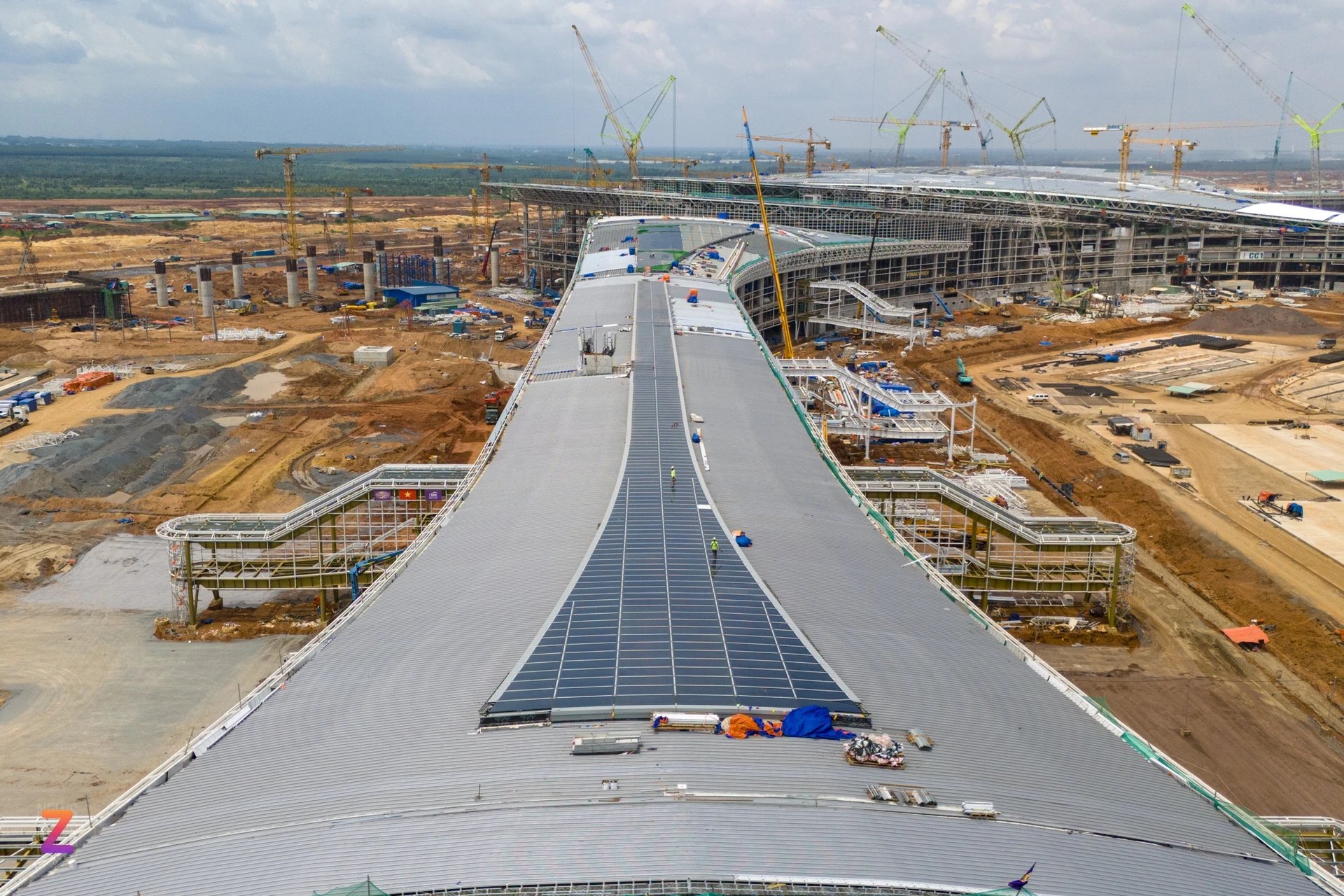 Sân bay Long Thành sắp xong nhưng cao tốc mở rộng, metro vẫn trên giấy - Ảnh 3 Sân bay Long Thành sắp xong nhưng cao tốc mở rộng, metro vẫn trên giấy - Ảnh 3