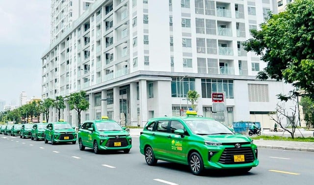 Công ty con của Tập đoàn Mai Linh nợ thuế, người đại diện bị tạm hoãn xuất cảnh. Công ty con của Tập đoàn Mai Linh nợ thuế, người đại diện bị tạm hoãn xuất cảnh.