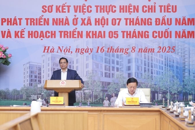 Thủ tướng Phạm Minh Chính phát biểu khai mạc Hội nghị sơ kết việc thực hiện chỉ tiêu phát triển nhà ở xã hội 7 tháng đầu năm 2025 và kế hoạch triển khai 5 tháng cuối năm 2025 - Ảnh: VGP/Nhật Bắc Thủ tướng Phạm Minh Chính phát biểu khai mạc Hội nghị sơ kết việc thực hiện chỉ tiêu phát triển nhà ở xã hội 7 tháng đầu năm 2025 và kế hoạch triển khai 5 tháng cuối năm 2025 - Ảnh: VGP/Nhật Bắc