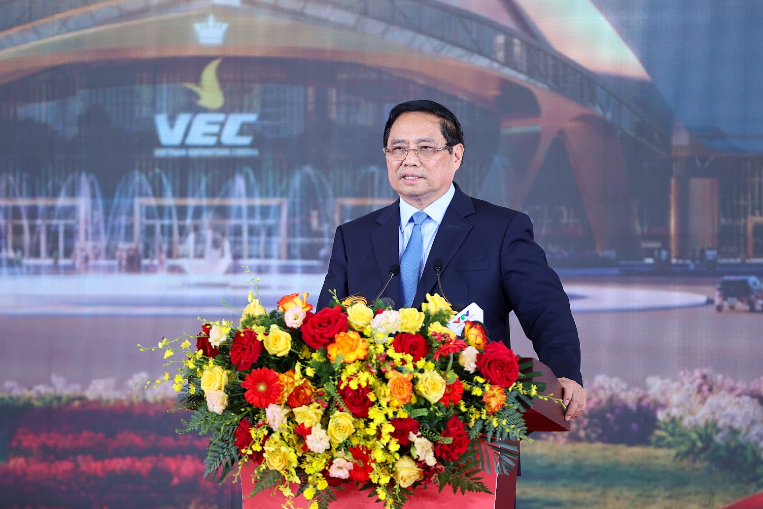 TỔNG THUẬT: Lễ khởi công, khánh thành 250 công trình tiêu biểu trên cả nước chào mừng Cách mạng tháng Tám và Quốc khánh 2/9 - Ảnh 10 TỔNG THUẬT: Lễ khởi công, khánh thành 250 công trình tiêu biểu trên cả nước chào mừng Cách mạng tháng Tám và Quốc khánh 2/9 - Ảnh 10
