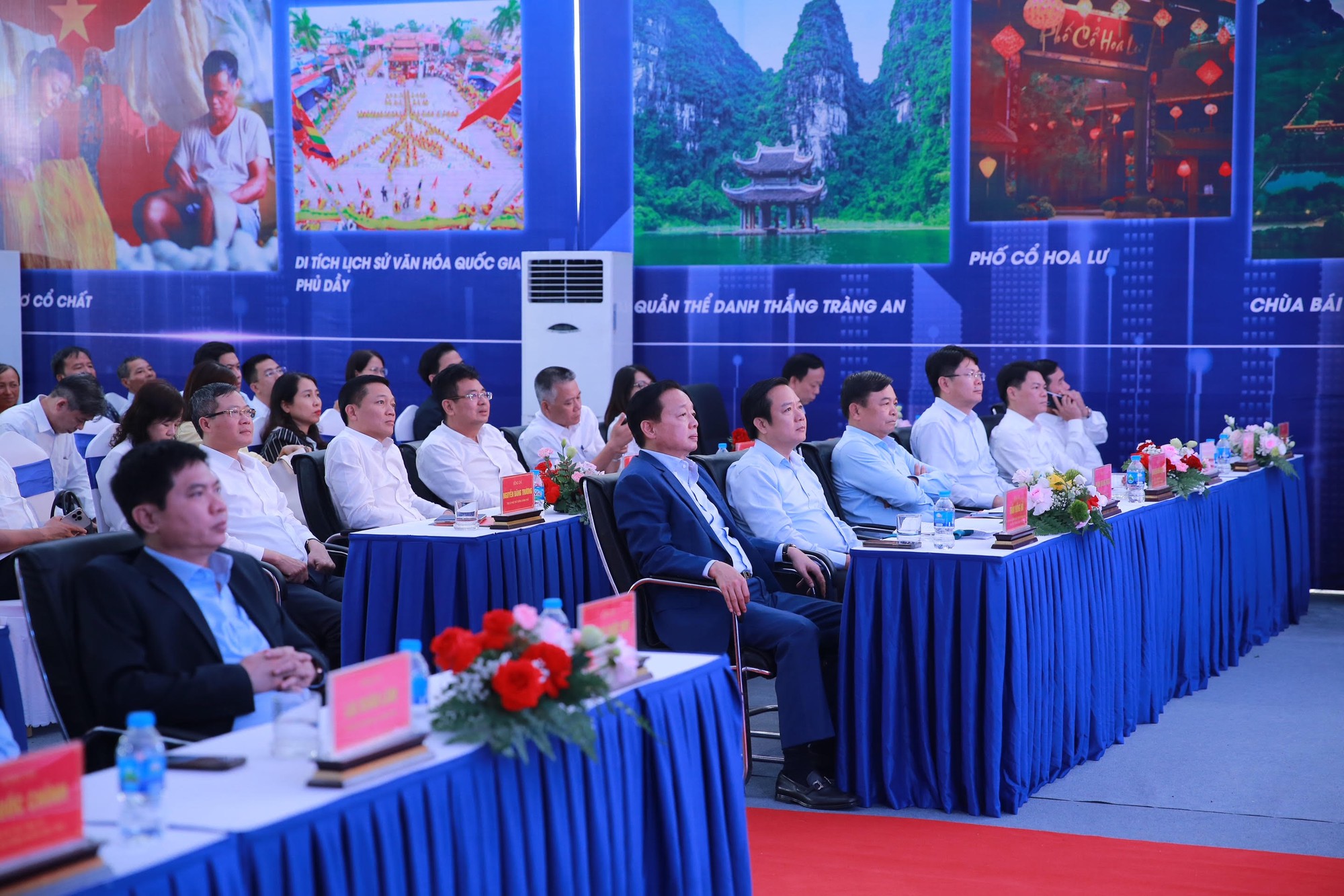 TỔNG THUẬT: Lễ khởi công, khánh thành 250 công trình tiêu biểu trên cả nước chào mừng Cách mạng tháng Tám và Quốc khánh 2/9 - Ảnh 16 TỔNG THUẬT: Lễ khởi công, khánh thành 250 công trình tiêu biểu trên cả nước chào mừng Cách mạng tháng Tám và Quốc khánh 2/9 - Ảnh 16