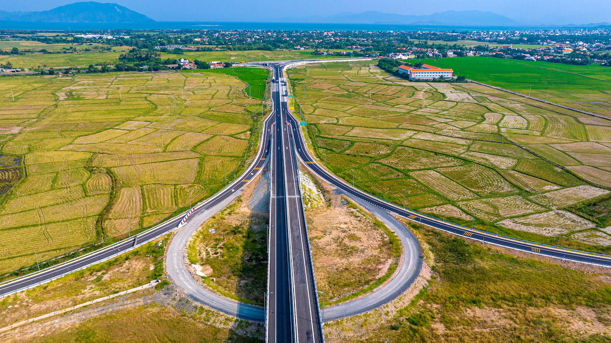 Khải sát cao tốc Vân Phong - Nha Trang trước ngày thông xe toàn tuyến - Ảnh 21 Khải sát cao tốc Vân Phong - Nha Trang trước ngày thông xe toàn tuyến - Ảnh 21