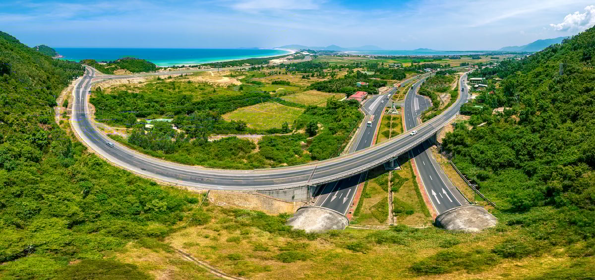 Khải sát cao tốc Vân Phong - Nha Trang trước ngày thông xe toàn tuyến - Ảnh 26 Khải sát cao tốc Vân Phong - Nha Trang trước ngày thông xe toàn tuyến - Ảnh 26