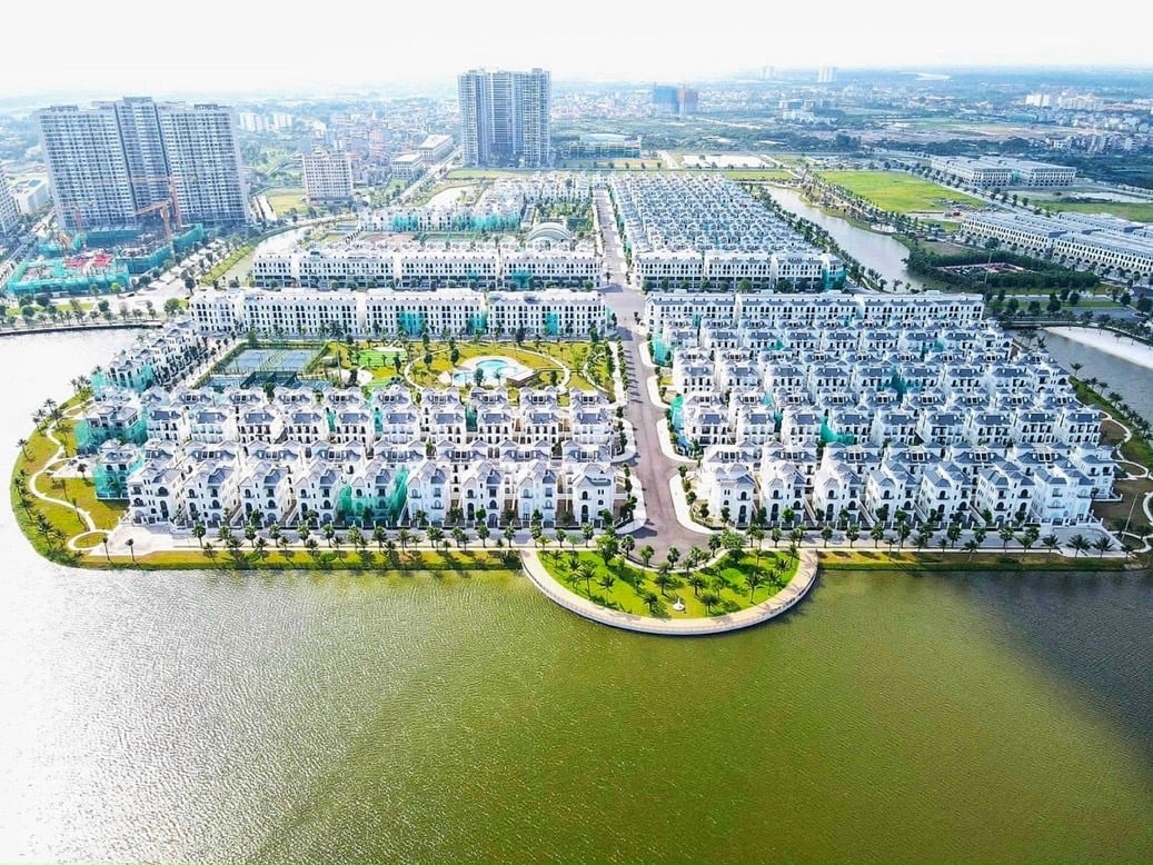 Muôn chiêu kích cầu bán nhà ‘tháng ngâu’: Thanh khoản có được cải thiện? - Ảnh 1 Muôn chiêu kích cầu bán nhà ‘tháng ngâu’: Thanh khoản có được cải thiện? - Ảnh 1