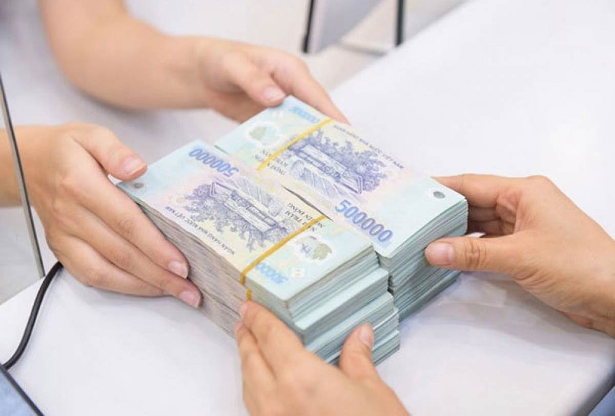 Dư địa đã cạn, 'sức mạnh' nào để ép giảm lãi suất cho vay? - Ảnh 1 Dư địa đã cạn, 'sức mạnh' nào để ép giảm lãi suất cho vay? - Ảnh 1