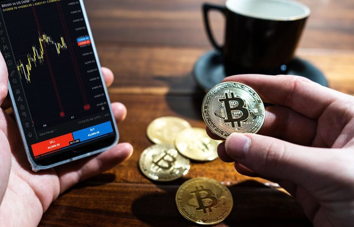 Mua bán tiền ảo Bitcoin và Ethereum: Lỗ hay lãi vẫn phải nộp thuế 0,1% như chứng khoán - Ảnh 1 Mua bán tiền ảo Bitcoin và Ethereum: Lỗ hay lãi vẫn phải nộp thuế 0,1% như chứng khoán - Ảnh 1