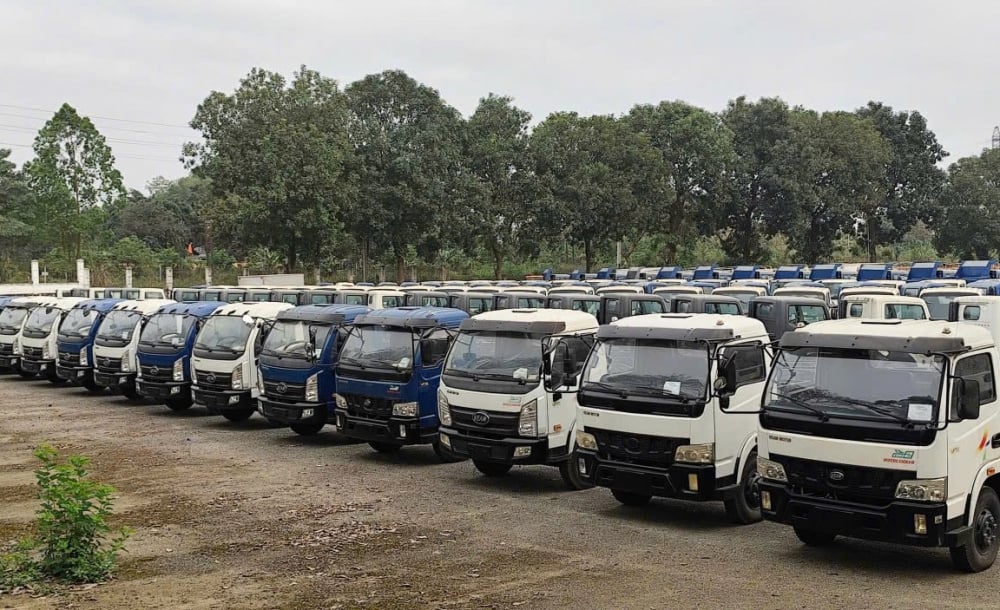 Ngày 5/9 tại Thanh Hoá, VEAM đã hoàn thành việc bán 207 lô (579 xe) thu về 129,8 tỷ đồng. Ngày 5/9 tại Thanh Hoá, VEAM đã hoàn thành việc bán 207 lô (579 xe) thu về 129,8 tỷ đồng. 