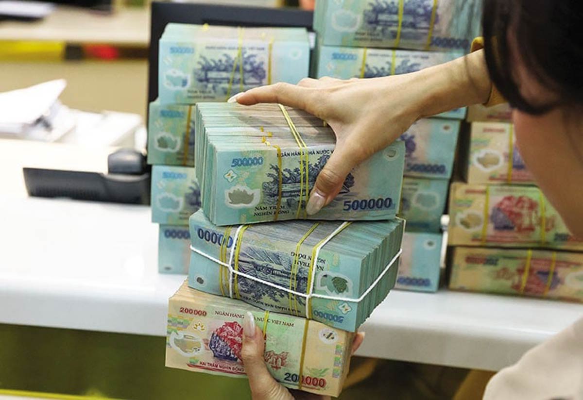 Lãi suất huy động dự báo ổn định vào cuối năm Lãi suất huy động dự báo ổn định vào cuối năm