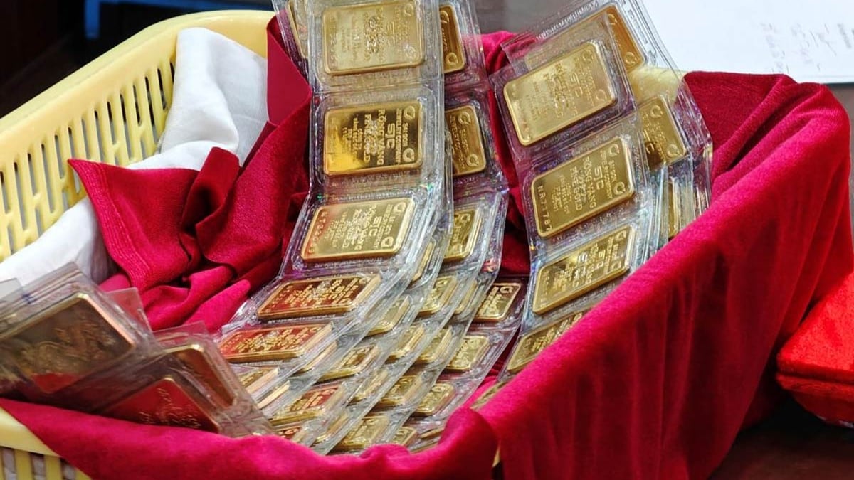 Thủ tướng yêu cầu bình ổn thị trường vàng, thu hẹp chênh lệch giá với thế giới - Ảnh 1 Thủ tướng yêu cầu bình ổn thị trường vàng, thu hẹp chênh lệch giá với thế giới - Ảnh 1