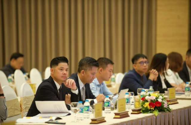 Ban lãnh đạo Hiệp hội Tư vấn Tài chính Việt Nam tham dự Hội thảo “Lạm phát, lãi suất và chứng khoán” ngày 25/7/2022.