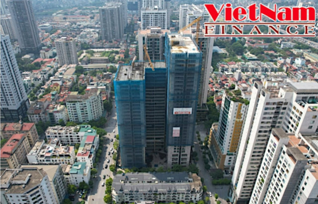 Dự án Harmony Square - 199 Nguyễn Tuân tiềm ẩn nguy cơ lỡ tiến độ, giữa lúc bức tranh tài chính của chủ đầu tư vẫn đang gặp nhiều khó khăn.