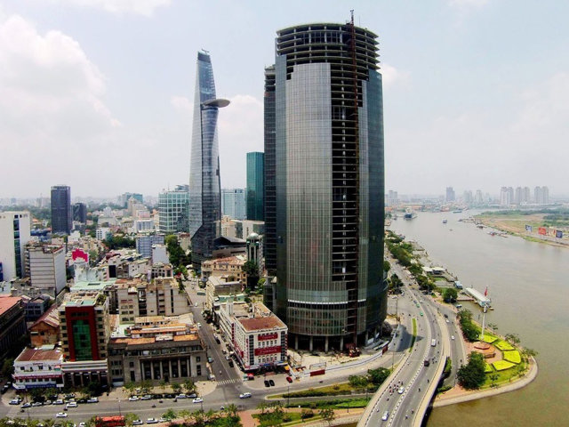 "Chết đi sống lại", về tay VivaLand dự án IFC One Saigon có giá 1 tỷ đồng/m2? - Ảnh 1