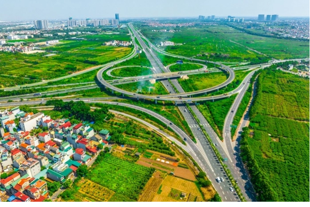 Hạ tầng giao thông là “đòn bẩy” giúp làm nên “kỳ tích sông Hồng” ở phía Đông Hà Nội