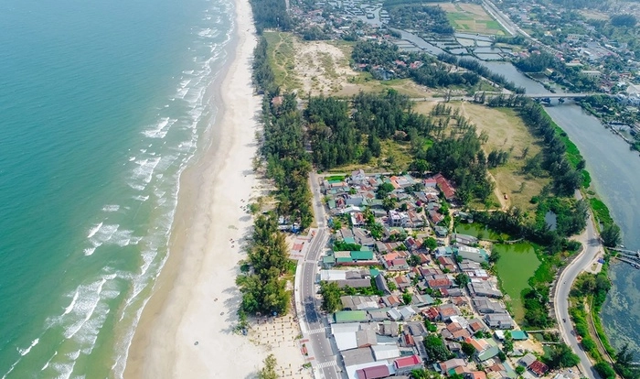Phát Đạt muốn tài trợ lập quy hoạch khu vực gần 3.700ha dọc đường ven biển tại Quảng Ngãi.