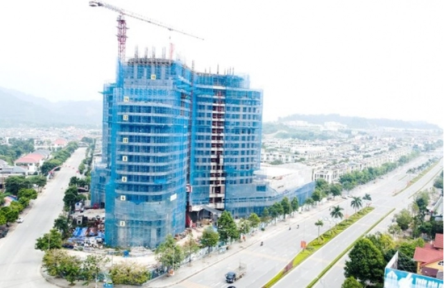 Tòa nhà hỗn hợp cao tầng của Bitexco đang xây dựng ở TP. Lào Cai vừa được chuyển nhượng.