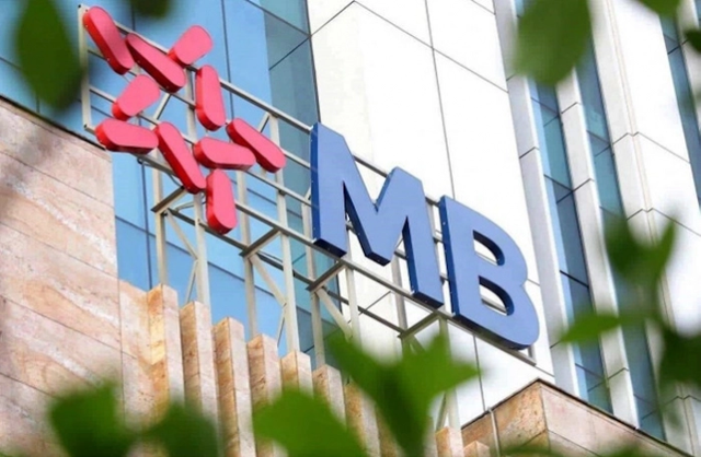 Cổ phiếu khuyến nghị hôm nay (31/10): FPT, MBB và BMP