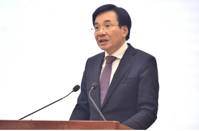 Bộ trưởng, Chủ nhiệm Văn phòng Chính phủ Trần Văn Sơn.
