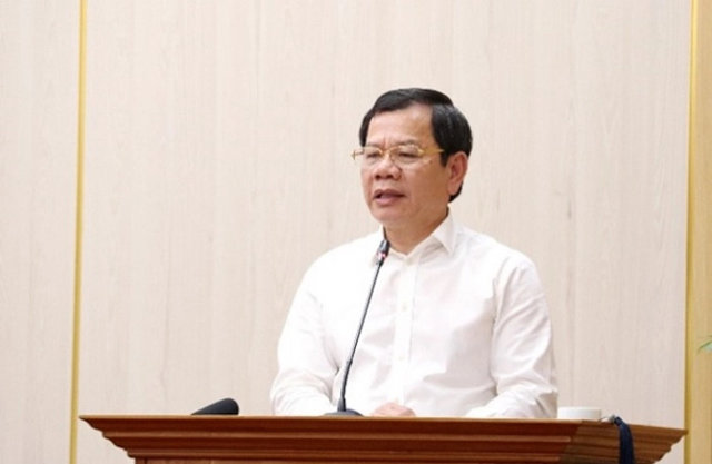 Chủ tịch UBND tỉnh Quảng Ng&atilde;i Đặng Văn Minh
