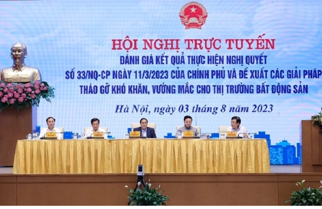 Hội nghị trực tuyến đánh giá kết quả thực hiện Nghị quyết số 33 và đề xuất các giải pháp tháo gỡ khó khăn, vướng mắc cho thị trường bất động sản do Thủ tướng Phạm Minh Chính chủ trì chiều nay