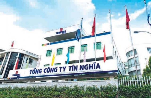 Tổng công ty Tín Nghĩa tiền thân là Công ty dịch vụ sản xuất kinh doanh tổng hợp Đồng Nai.