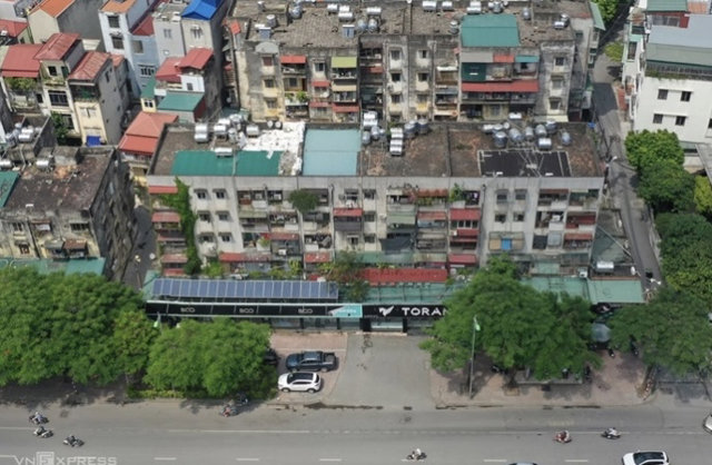 Dự án cải tạo chung cư cũ tại Hà Nội: Gần 100 nhà đầu tư muốn tham gia. Ảnh: Vnexpress