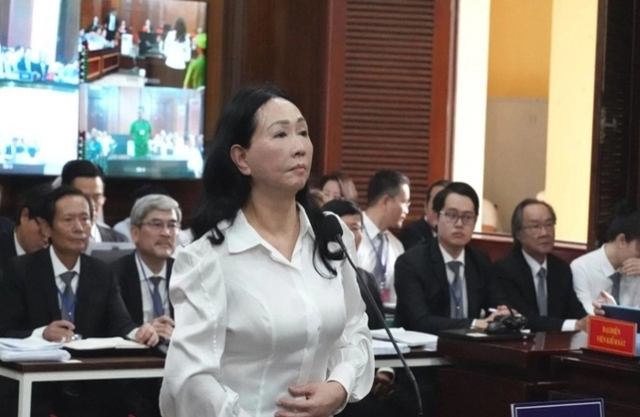 Bị cáo Trương Mỹ Lan tại tòa (ảnh BTC)