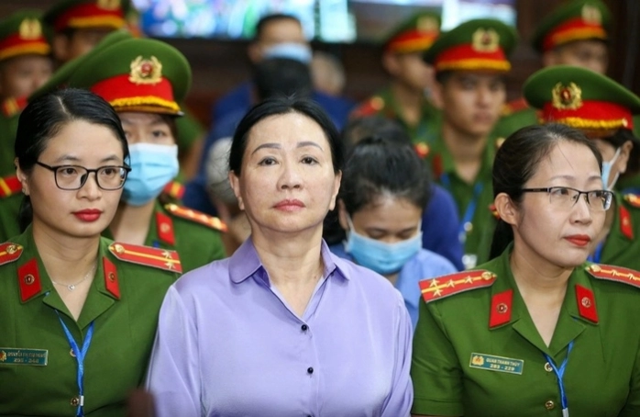 Bị cáo Trương Mỹ Lan tại tòa (ảnh BTC)
