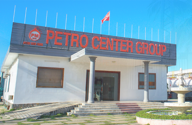 Công ty cổ phần Đầu tư và Sản xuất Petro Miền Trung có địa chỉ tại Lô 4, Khu Công nghiệp Điện Nam - Điện Ngọc, phường Điện Nam Bắc, thị xã Điện Bàn, tỉnh Quảng Nam.