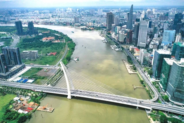 Cơ hội đón sóng khi quỹ đất ven sông dần cạn kiệt - Ảnh 2