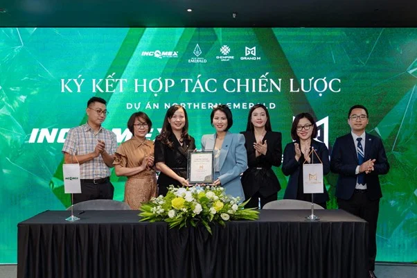 Chủ đầu tư Incomex trao chứng nhận Tổng đại l&yacute; dự &aacute;n Northern Emerald &nbsp;