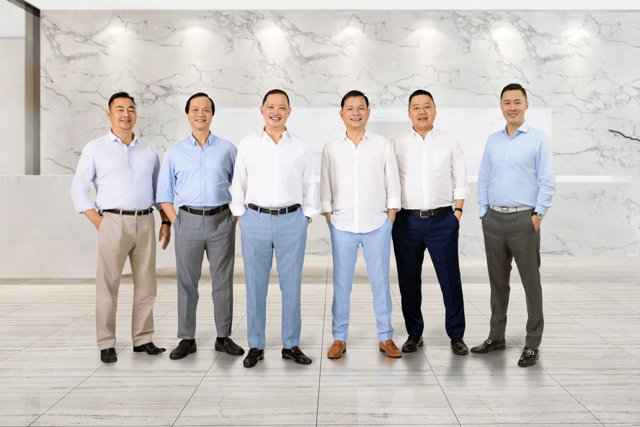 &ldquo;L&atilde;nh đạo doanh nghiệp kh&ocirc;ng chỉ ngồi chờ thị trường, m&agrave; phải chủ động kiến tạo thời cơ&rdquo;. Đ&acirc;y l&agrave; t&acirc;m thế của Ban l&atilde;nh đạo tại Ph&aacute;t Đạt. &nbsp;