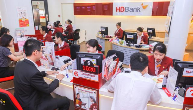 Nợ xấu tăng phi mã, HDBank phát hành thành công hàng trăm triệu USD trái phiếu quốc tế: Có vội mừng? - Ảnh 1