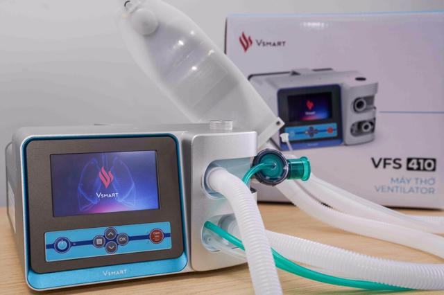 Vingroup hoàn thành hai mẫu máy thở phục vụ điều trị Covid-19 - Ảnh 1