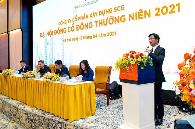 &Ocirc;ng L&ecirc; Văn Nam &ndash; Tổng Gi&aacute;m Đốc SCG, đại diện Ban điều h&agrave;nh c&ocirc;ng ty b&agrave;y tỏ quyết t&acirc;m đạt được c&aacute;c mục ti&ecirc;u tăng trưởng lợi nhuận v&agrave; đẩy mạnh đầu tư trong năm 2021. &nbsp;