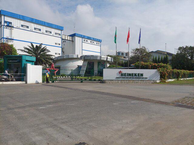 Nh&agrave; m&aacute;y bia Heineken Việt Nam tại quận 12, TP Hồ Ch&iacute; Minh. &nbsp;
