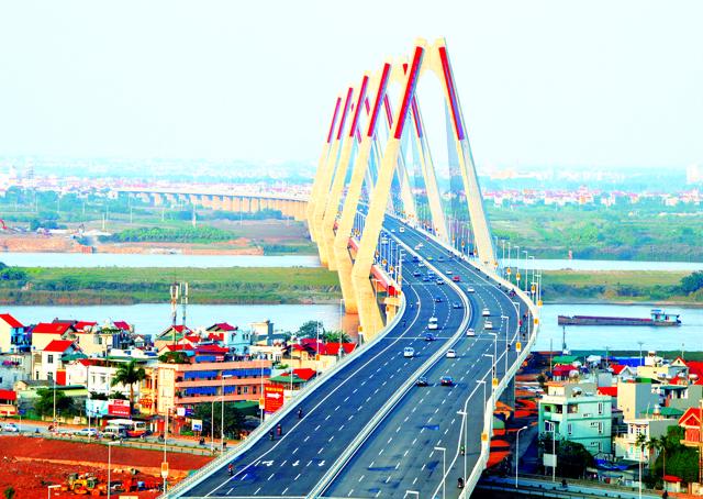 Nghị quyết của Bộ Chính trị về phát triển Thủ đô Hà Nội: Tầm nhìn 2045: Thành phố kết nối toàn cầu, GRDP đầu người đạt trên 36.000 USD - Ảnh 1