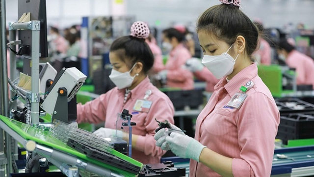 Việt Nam l&agrave; nơi sản xuất điện thoại lớn nhất của Samsung.