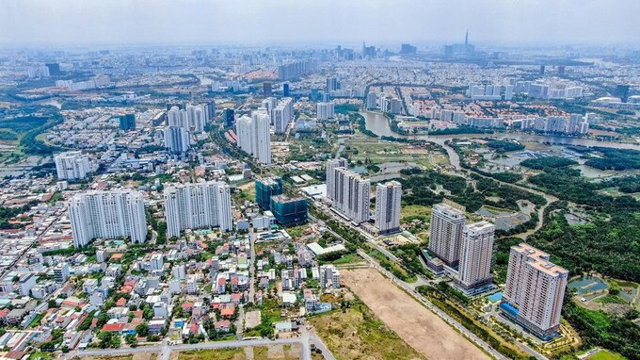 Thị trường bất động sản Việt Nam đang lệch pha cung cầu nghi&ecirc;m trọng
