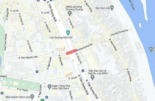 Vị tr&iacute; x&acirc;y hầm đường bộ tại quận Ho&agrave;n Kiếm (đoạn m&agrave;u đỏ). Ảnh: Google maps &nbsp;