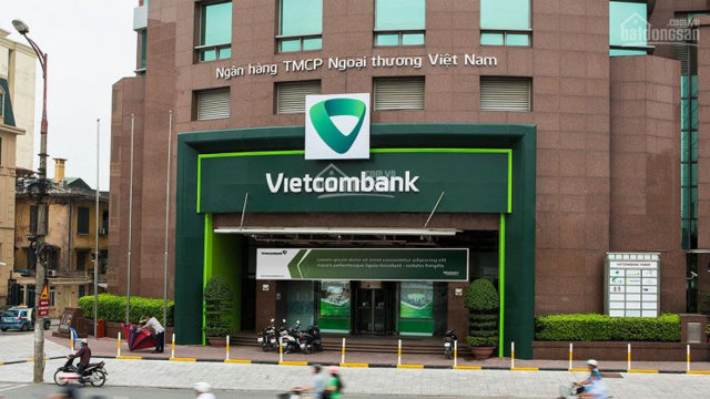 Ngân hàng Vietcombank phát mại tài sản hàng loạt bất động sản - Ảnh 1